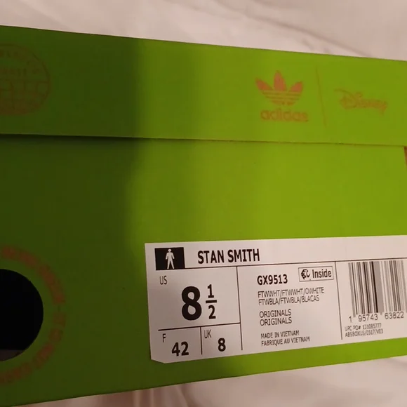 NEW! Men's Adidas Stan Smith sneakers! - Picture 9 of 9